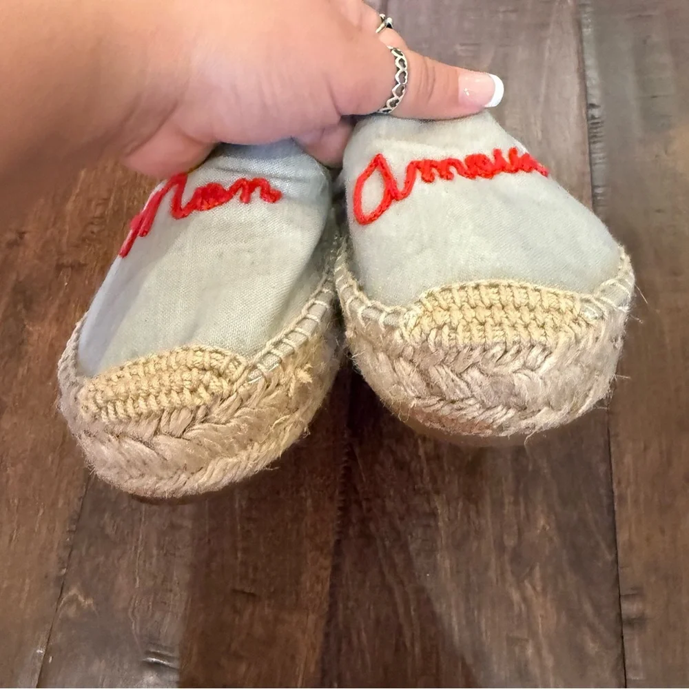 Soludos Mon Amour Smoking Slippers Size 6 Espadrille Parisian Embroidered